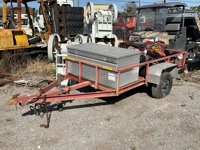S/A Trailer w/Pressure Washer (Inoperable)