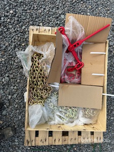 2025 STARVOX SV-G80 Ratchet Binders & Chains (Unused)