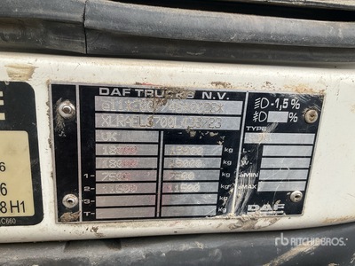 2014 DAF LF290 concrete pumping truck