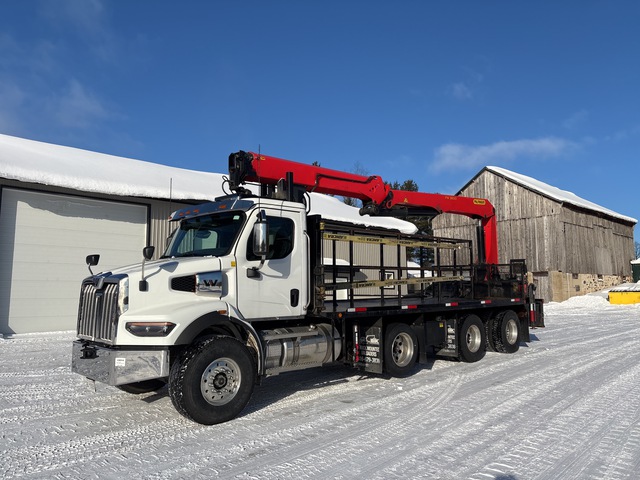 2022 Palfinger PW38001C 7900 lb Articulated Boom on 2024 Western Star 4700 8x4 Boom Truck
