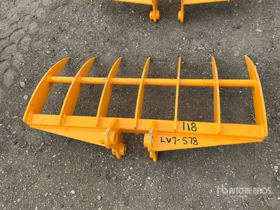 2026 GIYI Excavator Rake - Fits Cat 303 (Unused)