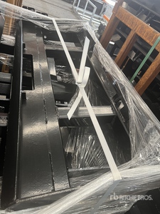 2026 Wolverine PFF2-13-45W スキッドステア用フォークフレーム (Unused)