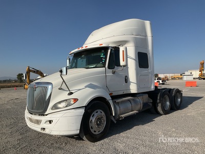 2016 International ProStar 6x4 Tractocamion con Dormitorio / T/A Sleeper Truck Tractor