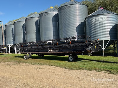 2012 MacDon D50 35 ft Draper Testata mietitrebbia