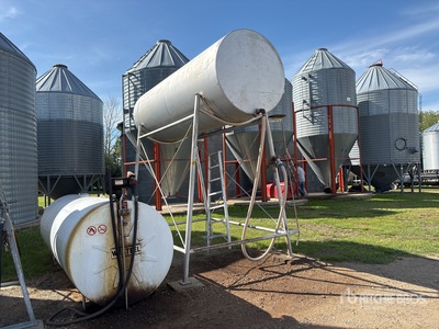 1000 gal Steel Diesel タンク