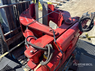 Bolzoni Auromo AMC-90-1060-P Rotating Paper Roll Clamp Fork Attachment