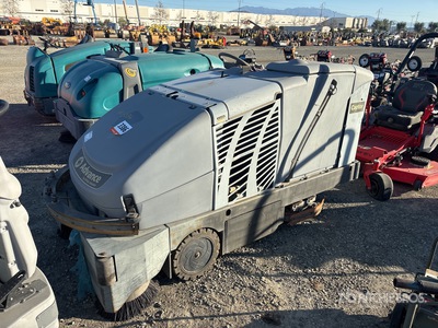 Nilfisk Advance Captor 4800 Fregadora de Suelos