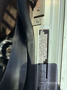 1996 Peterbilt 377 T/A Day Cab Truck Tractor