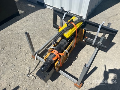 2025 STARVOX SV-BR680 Skid Steer Breaker (Unused)