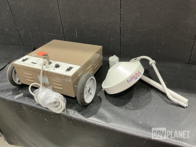 (4) FedMedical FMI-301FB Field Floor Surgical Light Systems