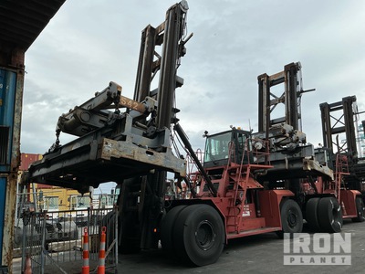 2005 Taylor THDC975 90000 lb Container Handler (Inoperable)