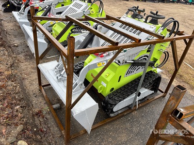 2025 STARVOX SV-480 Mini Compact Track Loader (Unused)