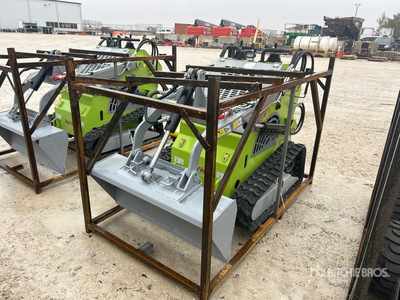 2025 STARVOX SV-480 Mini Compact Track Loader (Unused)
