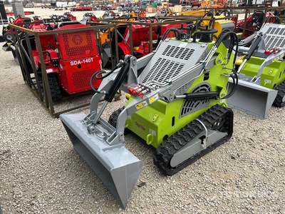 2025 STARVOX SV-480 Mini Compact Track Loader (Unused)