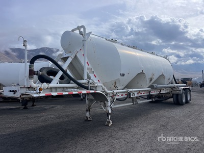 2016 EXA 1150 1033 cft T/A Pneumatic Bulk Trailer