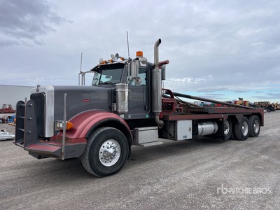 2006 Peterbilt 367 8x4 Camion à câbles