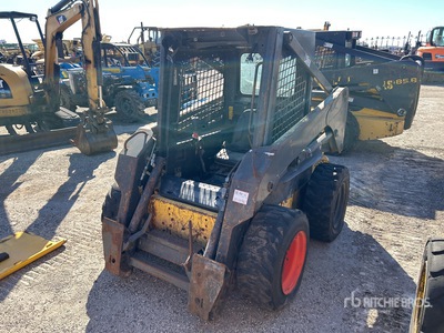 2005 New Holland LS160 Skid Steer Loader