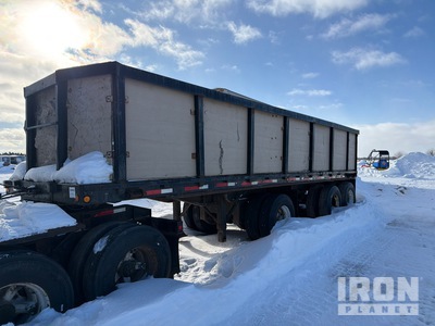 1978 Fruehauf 29 ft T/A Logging/Stone Flatbed Trailer