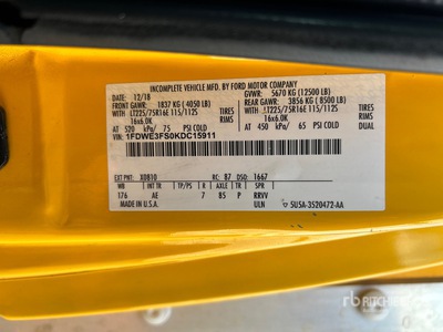 2019 Ford E-350 4x2 Camion fourgon