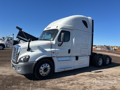 2018 Freightliner Cascadia 125 6x4 トラックトラクター（T/A）