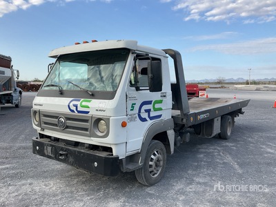 2016 Volkswagen 8-160 4x2 Camion con Plataforma Abatible / Rollback Truck