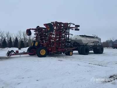 2025 Bourgault 3335 QDA 84 ft Sembradora Neumática Combinada
