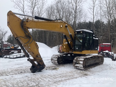 2017 Cat 335F L CR Excavatrice sur chenilles