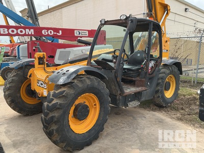 2017 JCB 509-42 を見 Telehandler