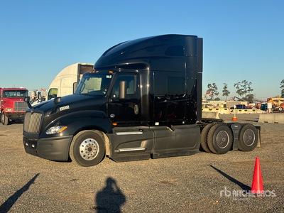2022 International LT625 6x4 T/A Sleeper Truck Tractor