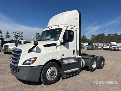 2021 Freightliner Cascadia 126 6x4 T/A Day Cab Truck Tractor