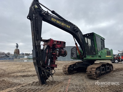 2015 John Deere 2454D Processatore