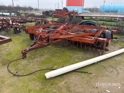 Tandem Vertical Disc Harrow