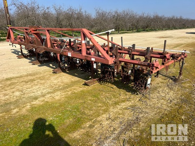 300 in 3-Point Cultivator