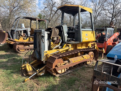 2013 John Deere 450J ブルドーザー (Inoperable)