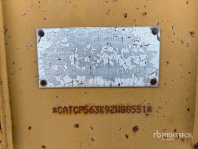 2001 Cat CP563D Padfoot Drum Compactor