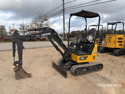 2022 John Deere 17G Mini Excavadora