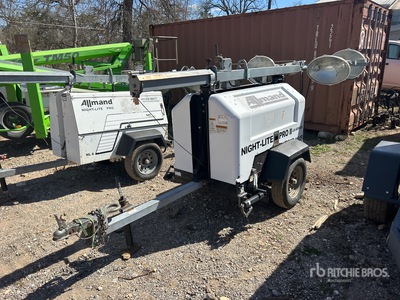 2014 Allmand Night-Lite Pro II 6 W を見 Light Tower