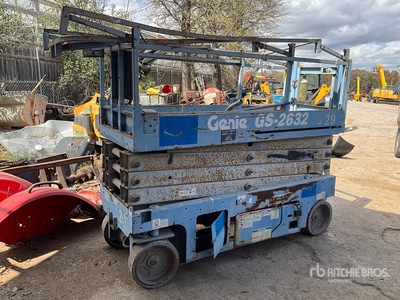 2014 Genie GS-2632 Electric Piattaforma aerea verticale