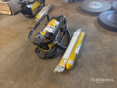 2016 Oztec 1.8 OZ Electric Vibrador de hormigon (Unused)