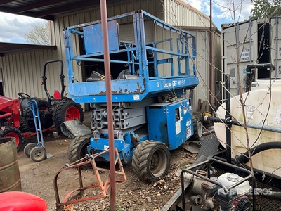 2013 Genie GS2669 RT 4x4 Diesel Scissor Lift (Inoperable)