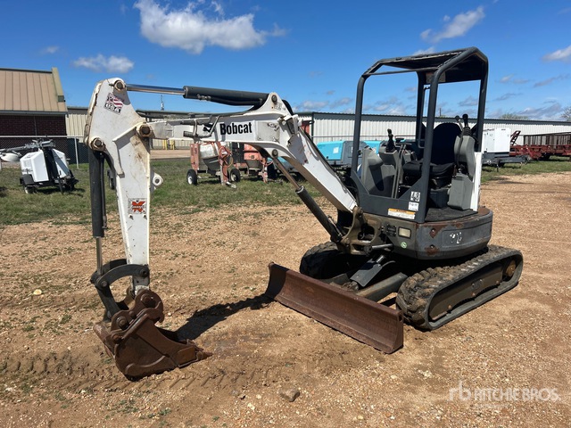 2016 Bobcat E26 Mini Excavator