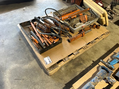 Quantity of (2) Pittsburgh 10-ton Porta-Power