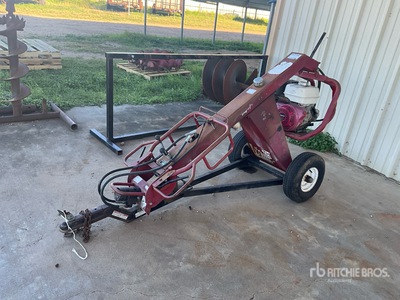 Little Beaver Towable Power Auger (Inoperable)