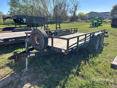 1999 16 ft T/A Utility Trailer
