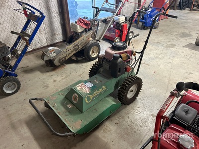 Billy Goat BC2403Ic 24 in Débroussailleuse rotative