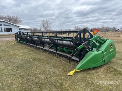 2009 John Deere 630F 30 ft Flex Maaikop