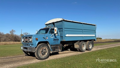 1981 GMC 7000 6x4 Grain Truck