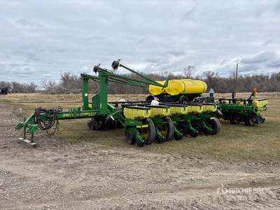 John Deere 1770 16 Row Planter