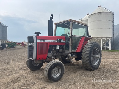 1979 Massey Ferguson 2705 2WD Tractor