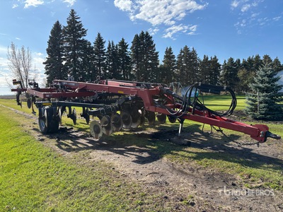 Case IH 870 14 ft Ecolo-Tiger Disc Ripper